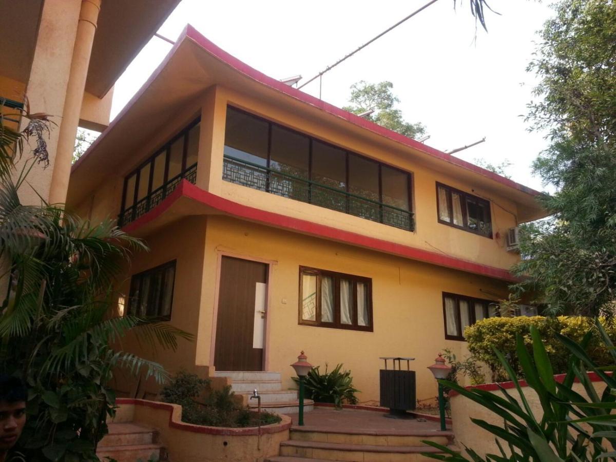Adamo The Resort Matheran Esterno foto