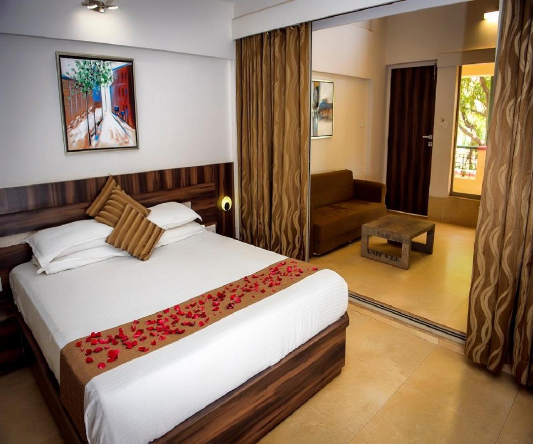 Adamo The Resort Matheran Esterno foto
