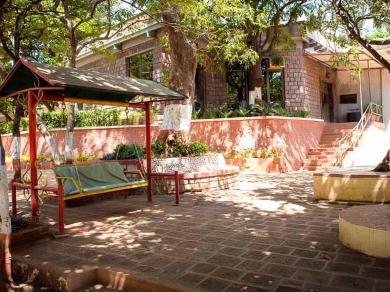 Adamo The Resort Matheran Esterno foto